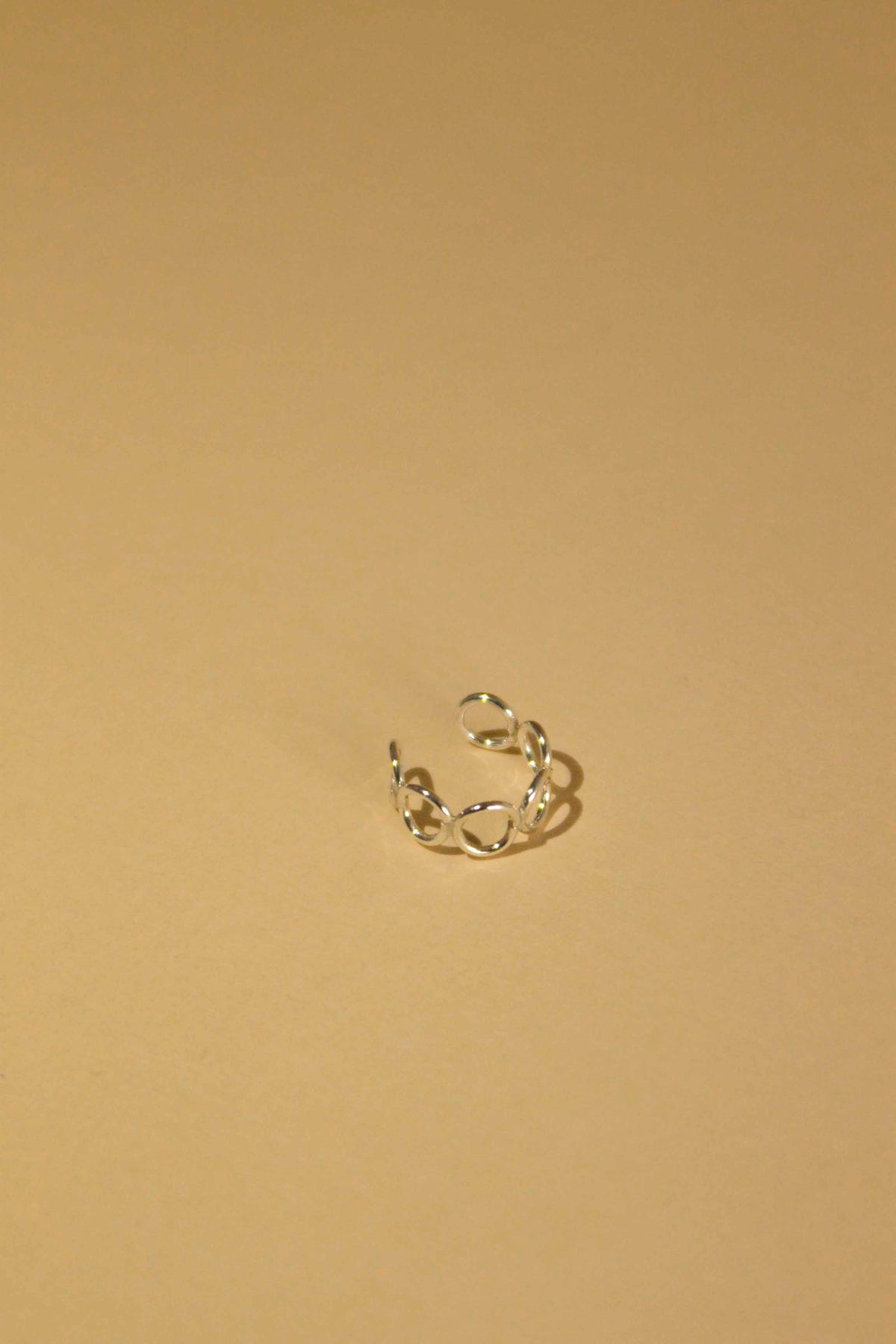 Repeat Round Earcuff | The earring that fits everyone