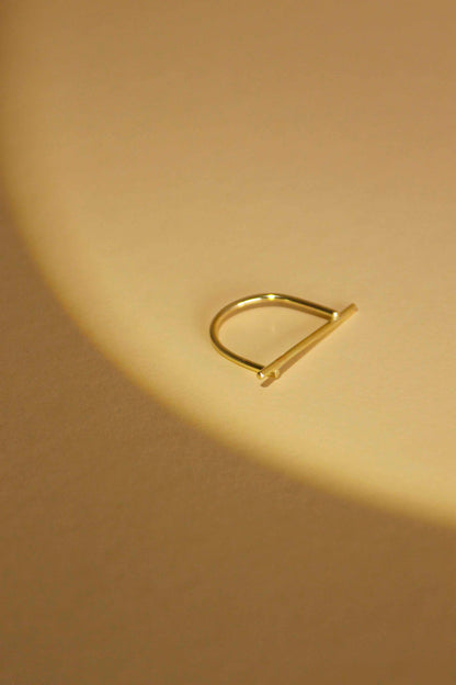 Ring Inbetween | Gold Style Icon
