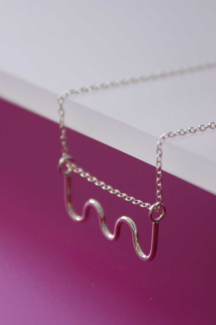 Wiggle Necklace | Are You Coming Along to Dance?