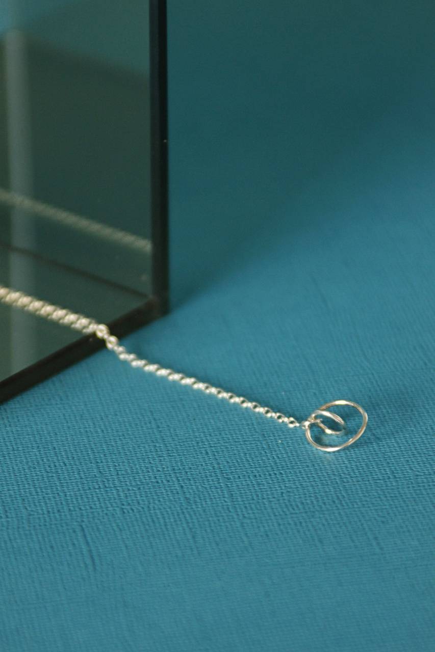 (Rug) Ketting Venus | Zilveren, handgemaakte planeet