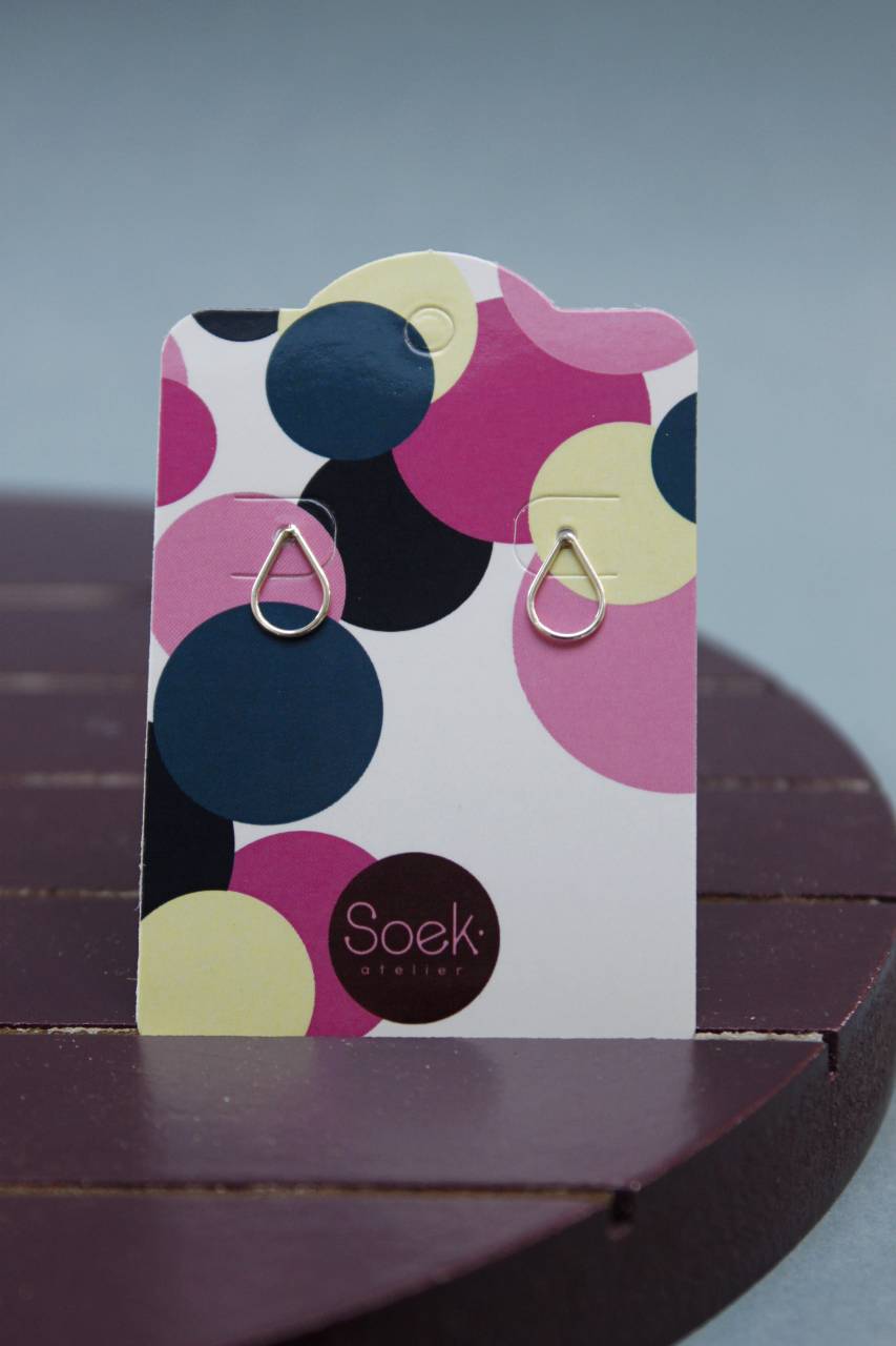 Earring Arc | Handmade bestseller with a cool twist!